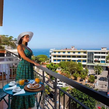 Pensjonat Lumar Luxury 3*